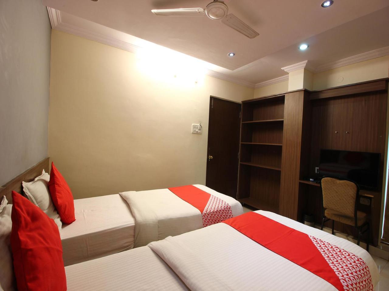 Oyo 17375 My Place Kondapur Hicc Hyderabad Exterior photo