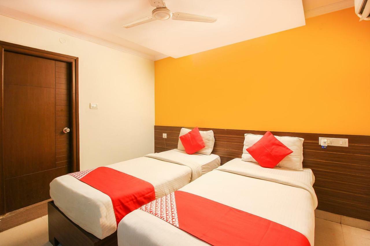 Oyo 17375 My Place Kondapur Hicc Hyderabad Exterior photo