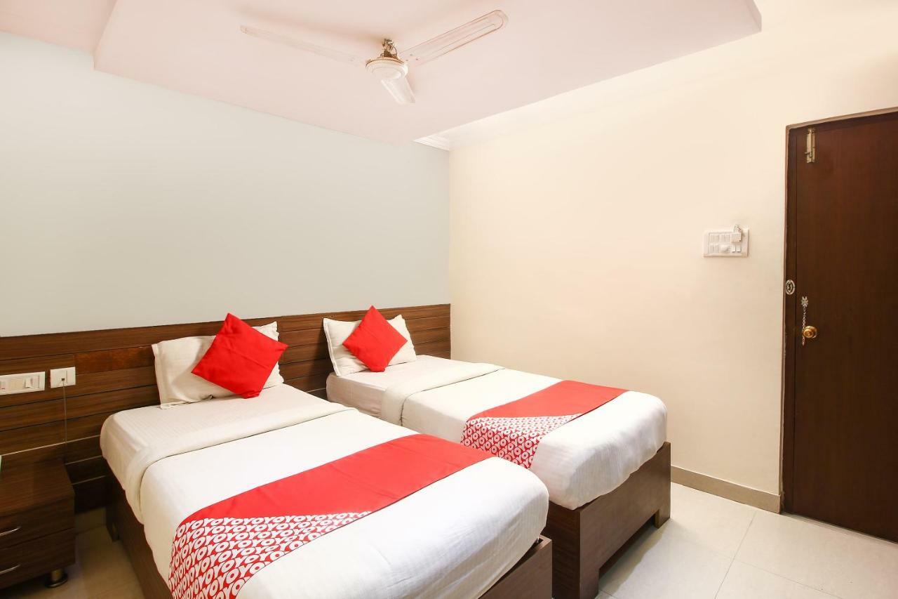 Oyo 17375 My Place Kondapur Hicc Hyderabad Exterior photo